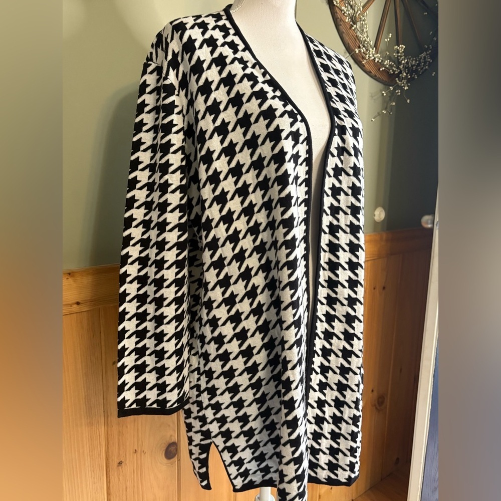 Kasper Black and White Houndstooth Open Front Topper Jacket/Cardigan XL NWT - Picture 3 of 13